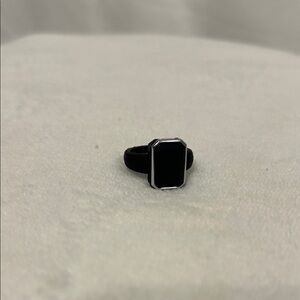 Black silicon ring